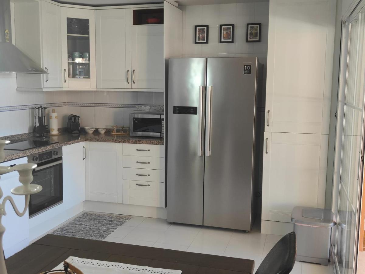 Center Beach 2 Beds Appartement Elviria Marbella Bagian luar foto