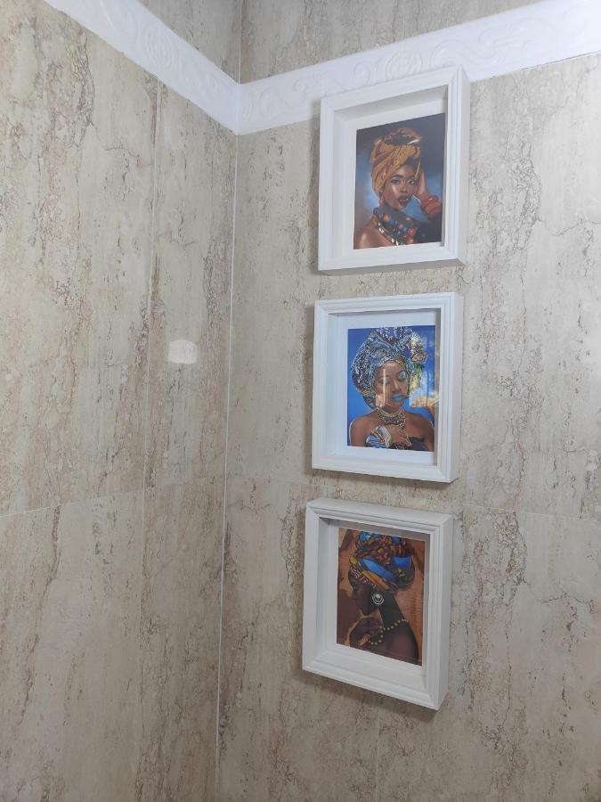Center Beach 2 Beds Appartement Elviria Marbella Bagian luar foto