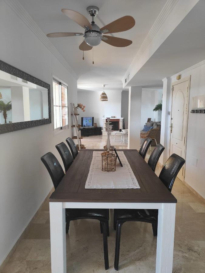 Center Beach 2 Beds Appartement Elviria Marbella Bagian luar foto